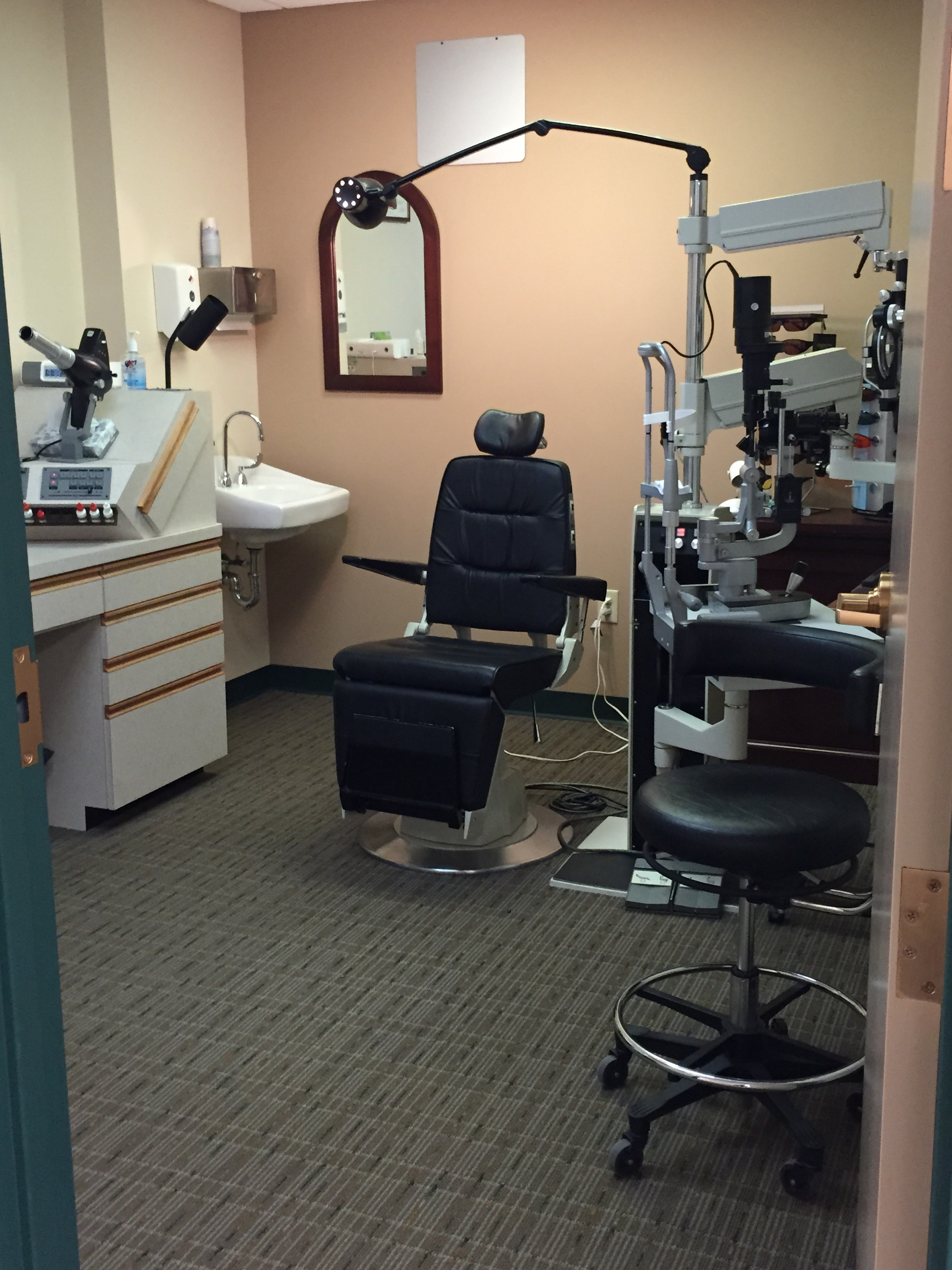 Dedham Docs Exam Room